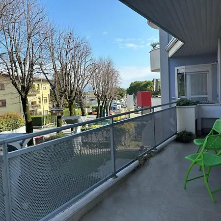 Desenzanoloft Official Partner Marriott Homes & -the Wind Rose Renovation 2025 Apartment Desenzano del Garda