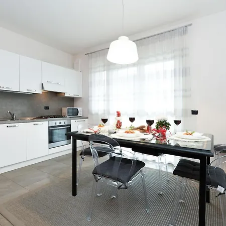 Desenzanoloft Official Partner Marriott Homes & -the Wind Rose Renovation 2025 Apartment
